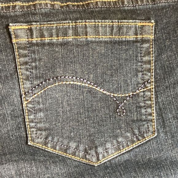 Womens 10x32 Lee Lower On The Waist Bootcut Jeans - Picture 11 of 12